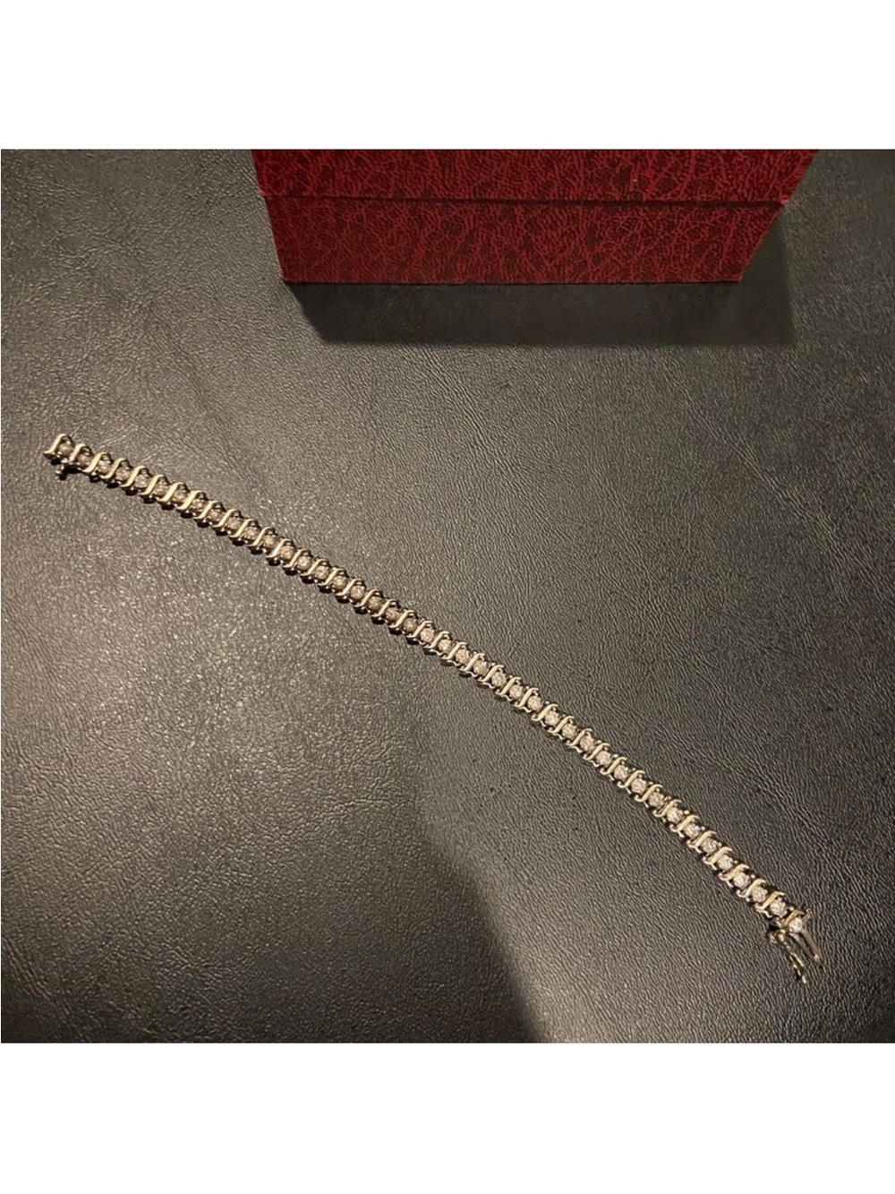 Elegant Silver Tennis Bracelet with Sparkling Stones
